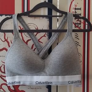 Calvin Klein Lift Bralette